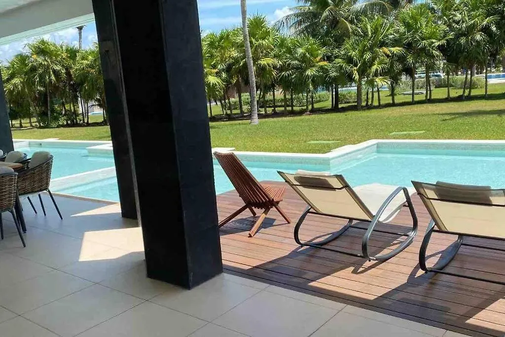 Mareazul Beachfront Resort - Condo Paraiso Playa del Carmen 0*,
