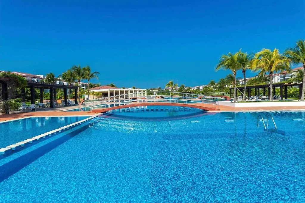 Mareazul Beachfront Resort - Condo Paraiso Playa del Carmen