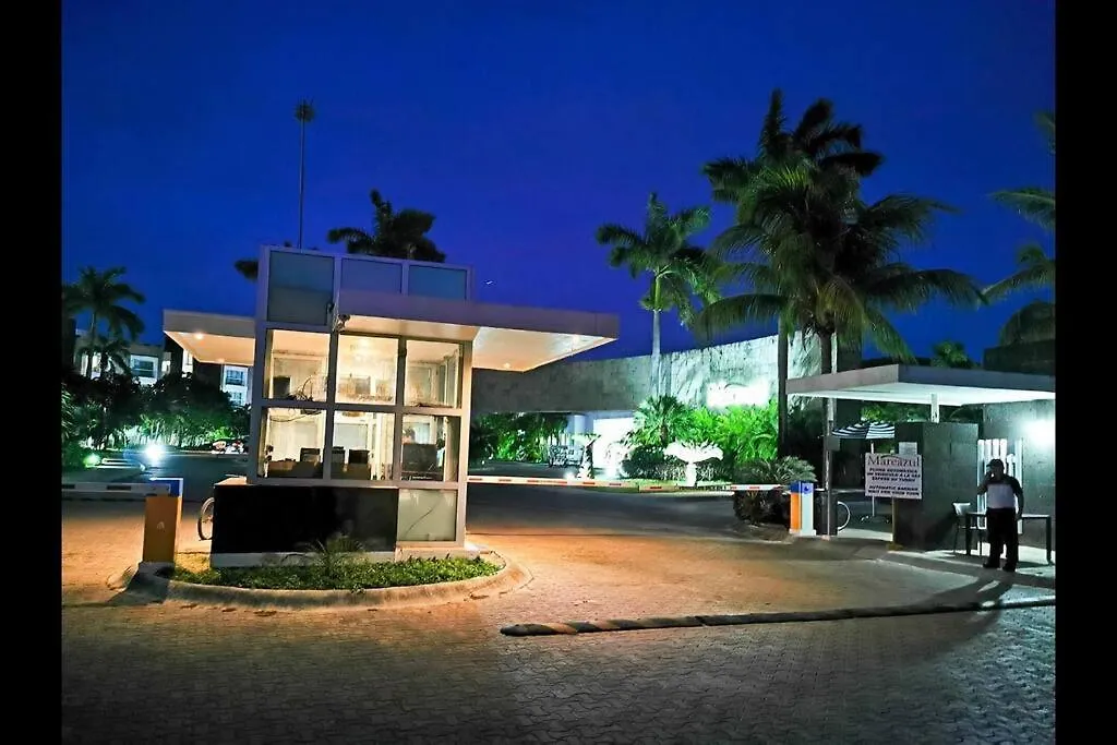 Mareazul Beachfront Resort - Condo Paraiso Playa del Carmen 0*,