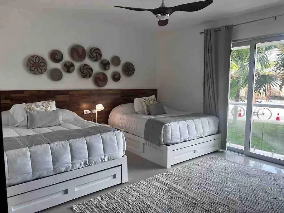 Mareazul Beachfront Resort - Condo Paraiso Playa del Carmen